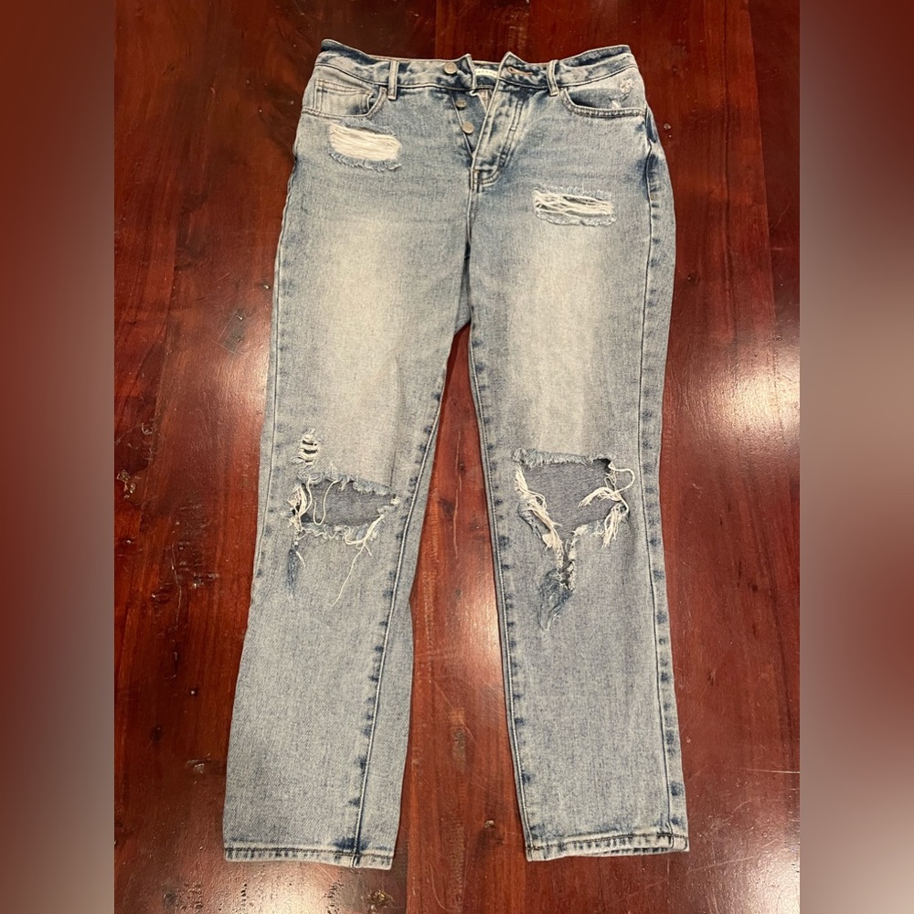 PACSUN medium wash ripped straight jeans size 26
